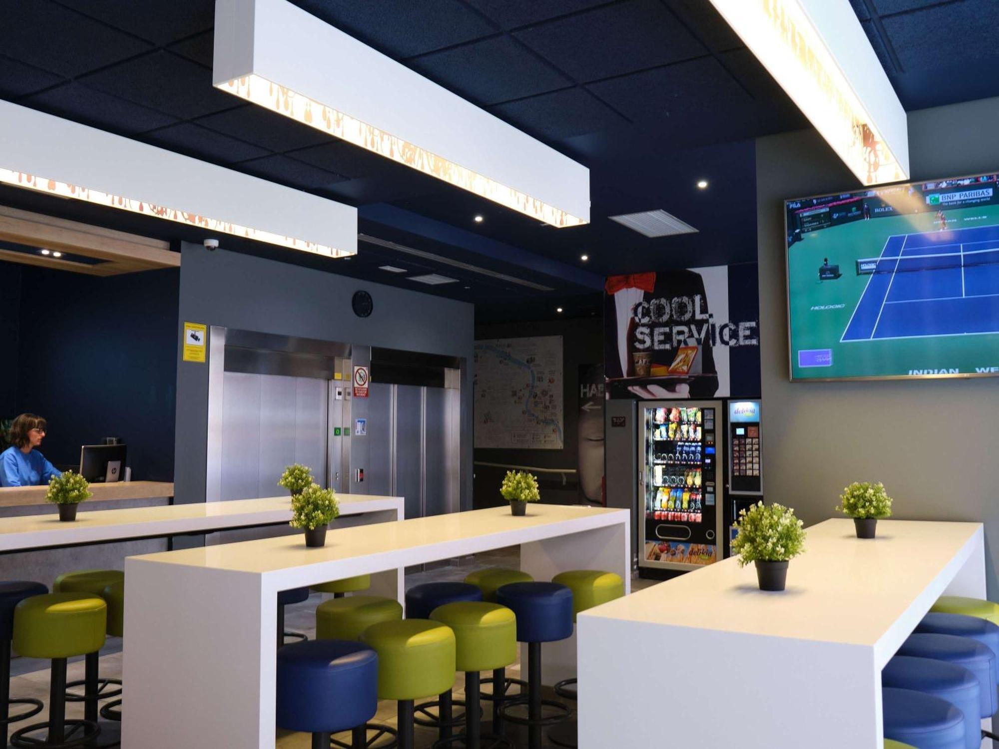 Ibis Budget Bilbao City Bilbau Exterior foto